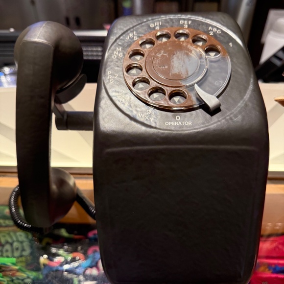 Black Phone 2 Rotary Phone Popcorn Tin Bucket AMC Exclusive NEW - Picture 3 of 9